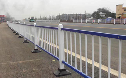 锌钢道路隔离护栏